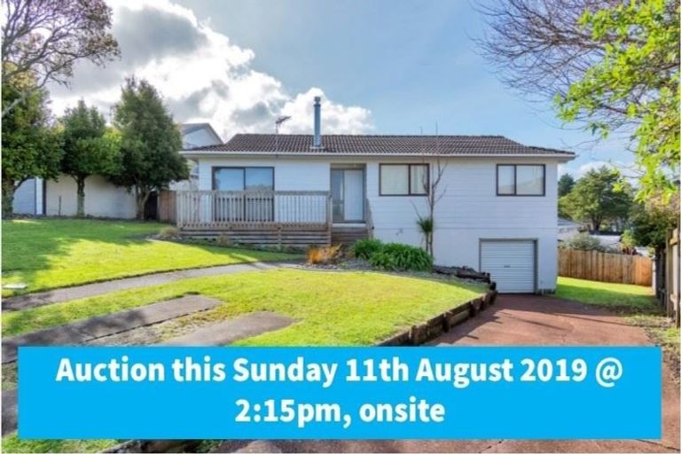 Photo of property in 15 Peterhouse Place, West Harbour, Auckland, 0618