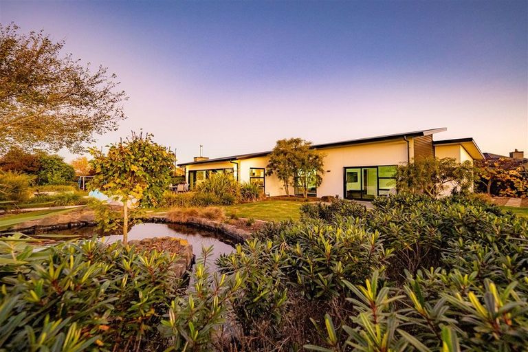 Photo of property in 9 Shona Lane, West Melton, 7618