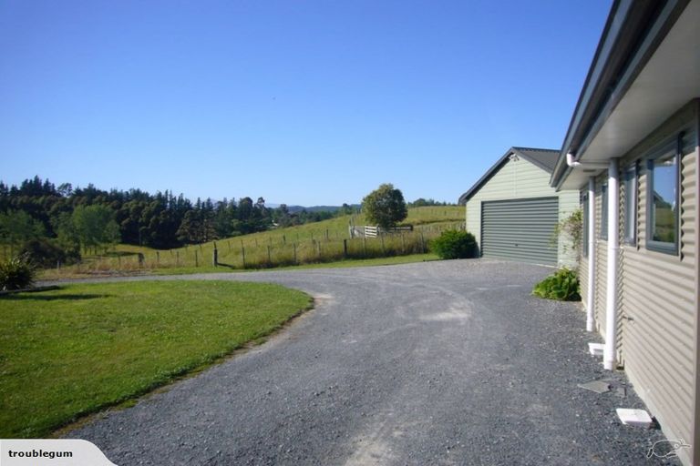 Photo of property in 135 Kelling Road, Upper Moutere, 7175
