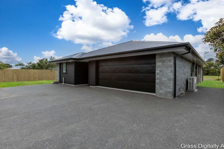 Photo of property in 400 Bower Avenue, Parklands, Christchurch, 8083