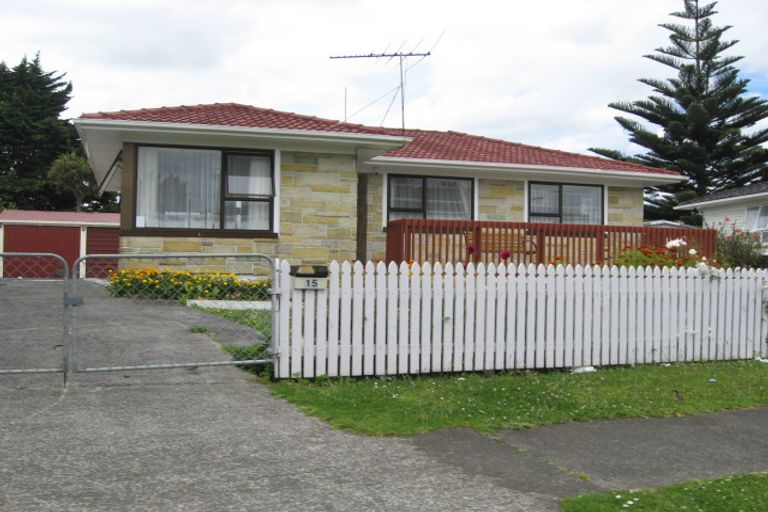 Photo of property in 15 Cape Road, Mangere, Auckland, 2022