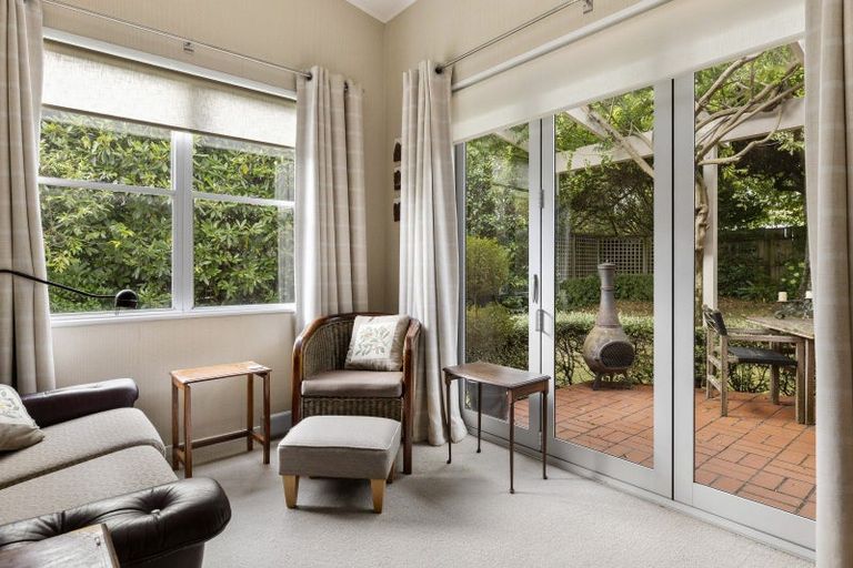 Photo of property in 16 Crowther Terrace, Waipahihi, Taupo, 3330