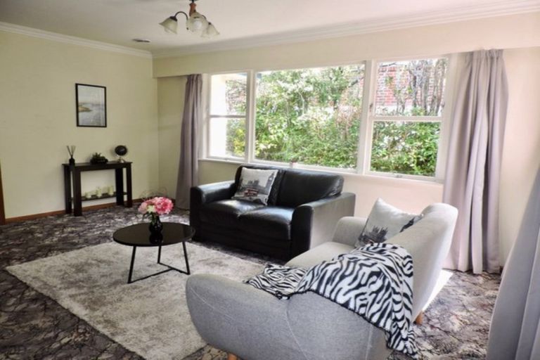 Photo of property in 89 Redwood Avenue, Tawa, Wellington, 5028