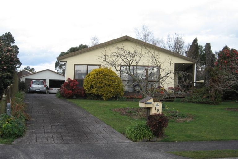 Photo of property in 18 Rutland Street, Fairview Downs, Hamilton, 3214