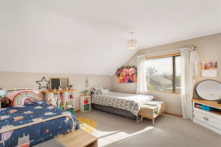 Photo of property in 8 Grants Road, Papanui, Christchurch, 8053