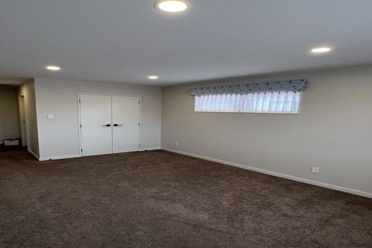 Photo of property in 10 Fjord Way, Karaka, Papakura, 2113