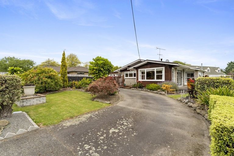 Photo of property in 15 Waitohu Valley Road, Otaki, 5512