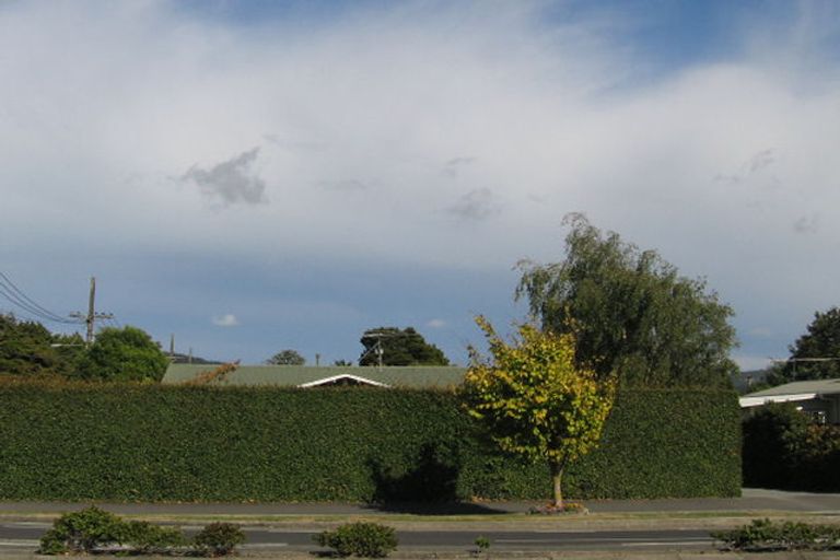 Photo of property in 10 Sutherland Avenue, Silverstream, Upper Hutt, 5019