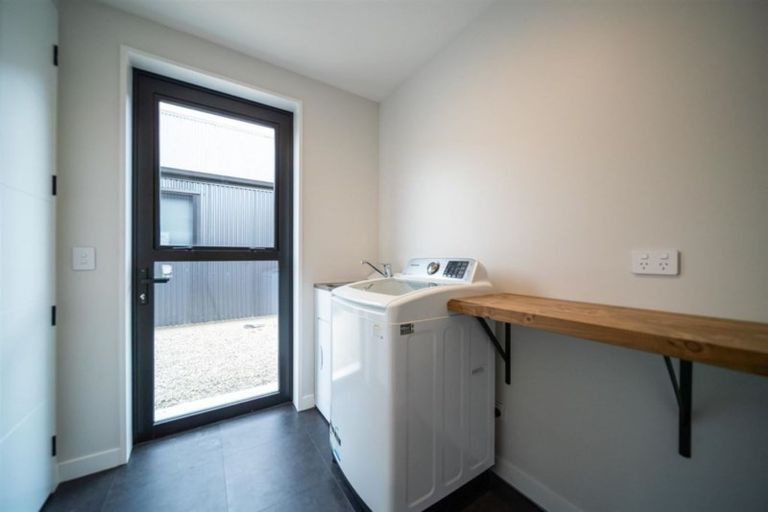 Photo of property in 8 Mulbury Way, Lower Shotover, Queenstown, 9304