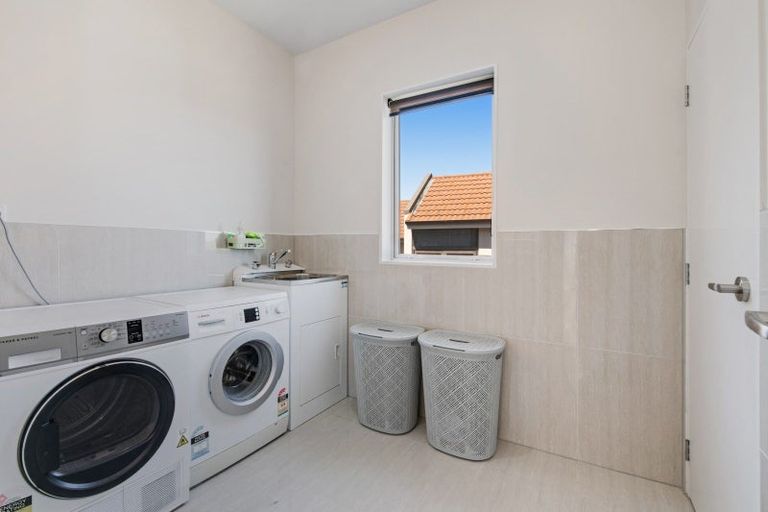 Photo of property in 135 Alec Craig Way, Gulf Harbour, Whangaparaoa, 0930