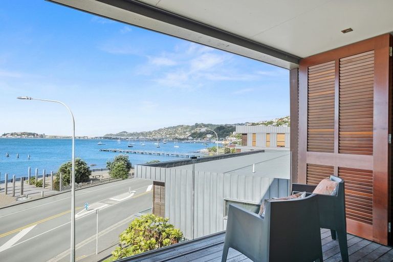 Photo of property in Patent 326 Apartments, 326 Evans Bay Parade, Hataitai, Wellington, 6021