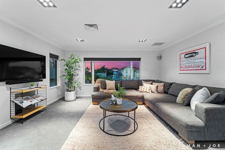 Photo of property in 444 Old Te Atatu Road, Te Atatu Peninsula, Auckland, 0610