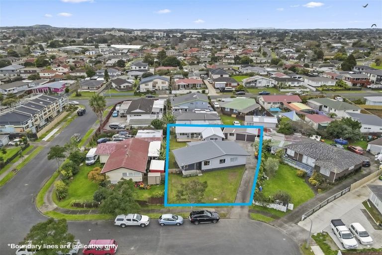 Photo of property in 6 Chisholm Place, Mangere East, Auckland, 2024