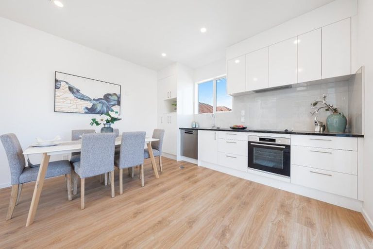 Photo of property in 22a Elliot Street, Howick, Auckland, 2014