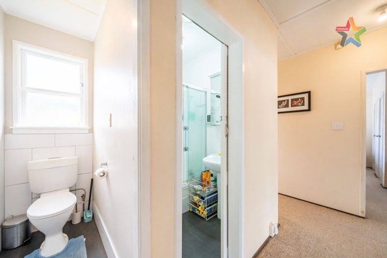 Photo of property in 93 Seddon Street, Naenae, Lower Hutt, 5011