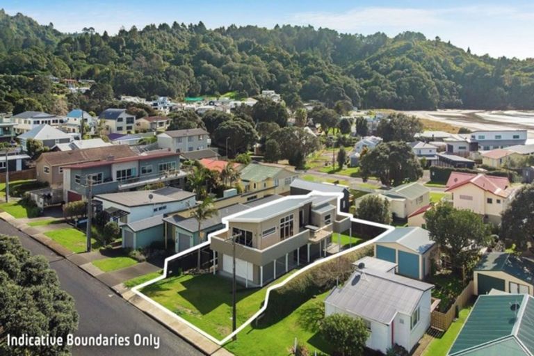 Photo of property in 12 Ocean View Road, Waihi Beach, 3611