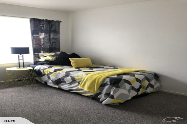 Photo of property in 2/4 Wellesley Road, Mangere Bridge, Auckland, 2022