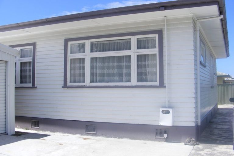 Photo of property in 28 Guppy Road, Greenmeadows, Napier, 4112