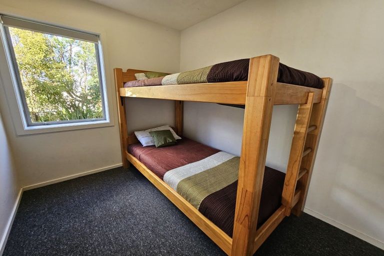 Photo of property in 13 Kowhai Street, Kaka Point, 9271