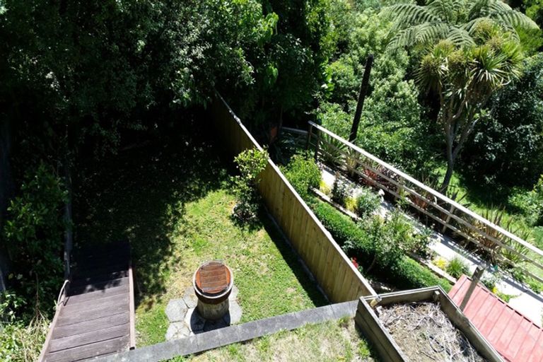 Photo of property in 15 Asquith Terrace, Brooklyn, Wellington, 6021