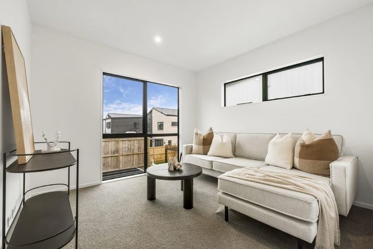 Photo of property in 40 Koura Road, Flat Bush, 2019