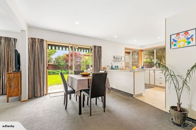 Photo of property in 2/38 Marlene Street, Casebrook, Christchurch, 8051