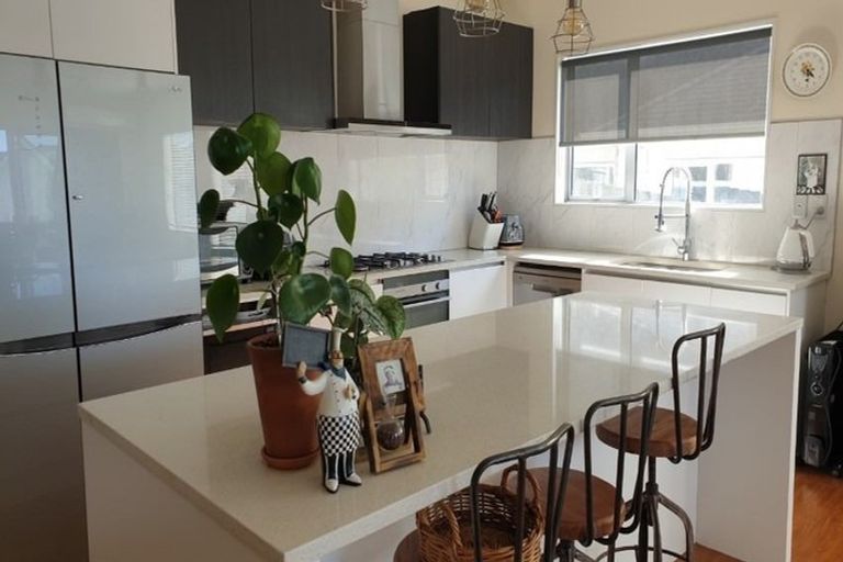 Photo of property in 5 Emell Street, Silverdale, 0932