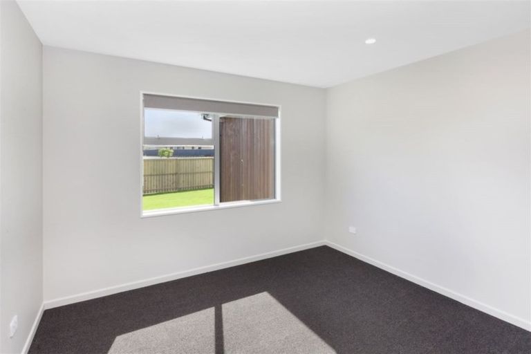 Photo of property in 16 Kingsbridge West, Burwood, Christchurch, 8083