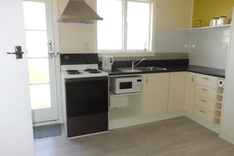 Photo of property in 4/610 Barbadoes Street, Edgeware, Christchurch, 8013