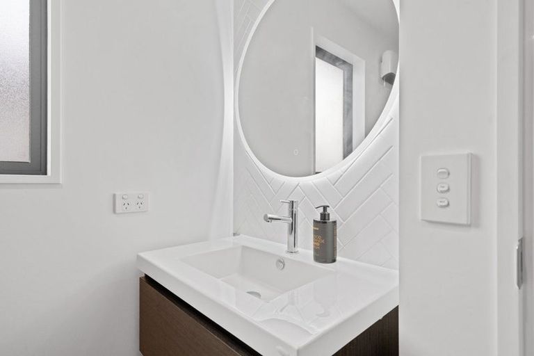 Photo of property in 3/27 Winton Street, St Albans, Christchurch, 8014