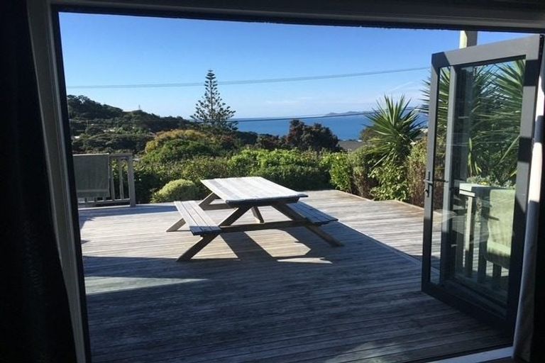 Photo of property in 6 Te Ara Road, Pukerua Bay, 5026