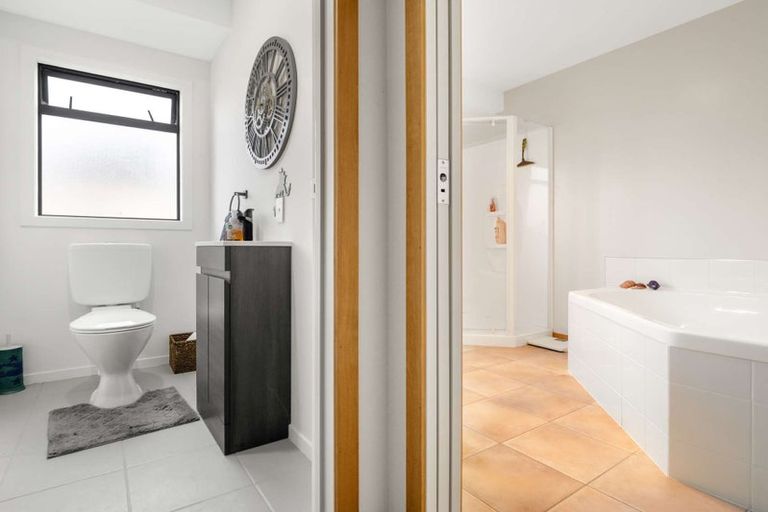 Photo of property in 14 Chelsea Rise, Nukuhau, Taupo, 3330