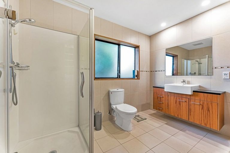 Photo of property in 47 Palmyra Way, Half Moon Bay, Auckland, 2012