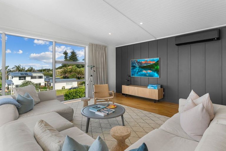 Photo of property in 13a Riverview Place, Waipu, 0582