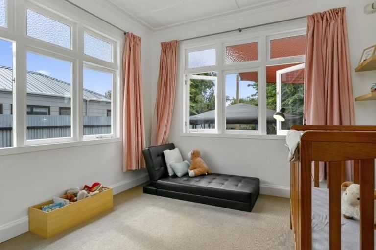 Photo of property in 77a Moore Street, Leamington, Cambridge, 3432