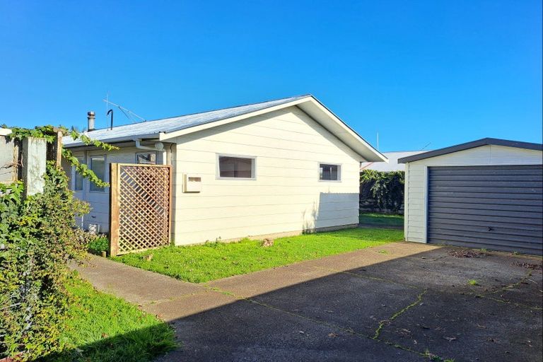 Photo of property in 30 Perth Street, Levin, 5510