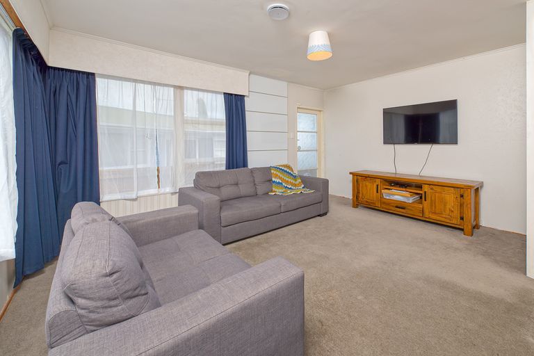 Photo of property in 1/521 Weymouth Road, Weymouth, Auckland, 2103