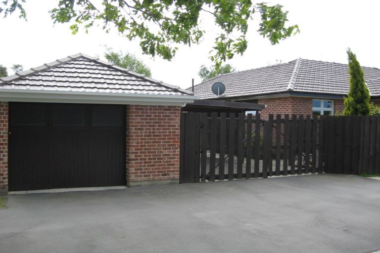 Photo of property in 45 Bank Street, Amberley, 7410