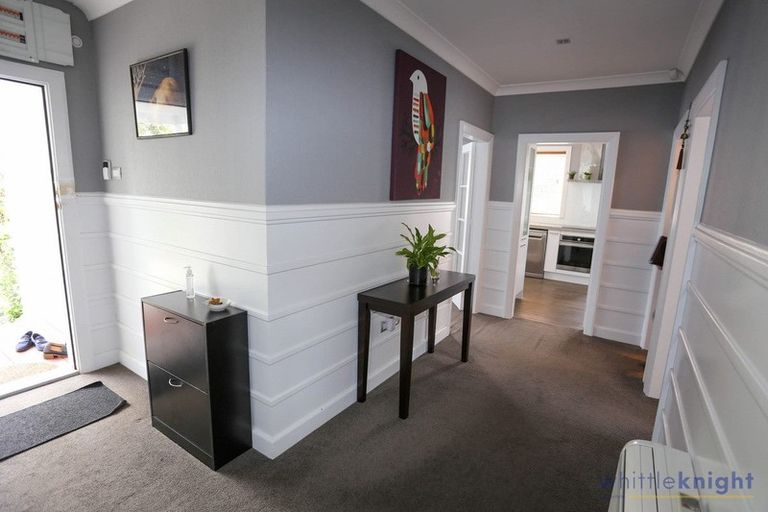 Photo of property in 92 Hinau Street, Riccarton, Christchurch, 8041