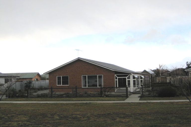 Photo of property in 147 Hazlett Street, Clyde, 9330