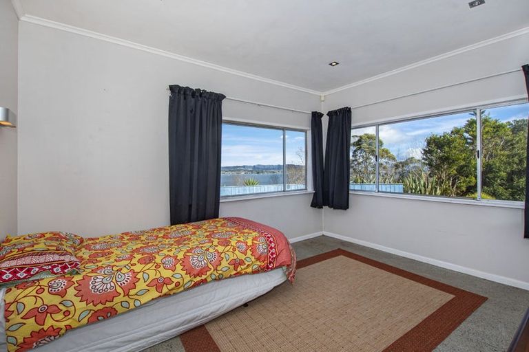 Photo of property in 70 Reotahi Road, Whangarei Heads, Whangarei, 0174