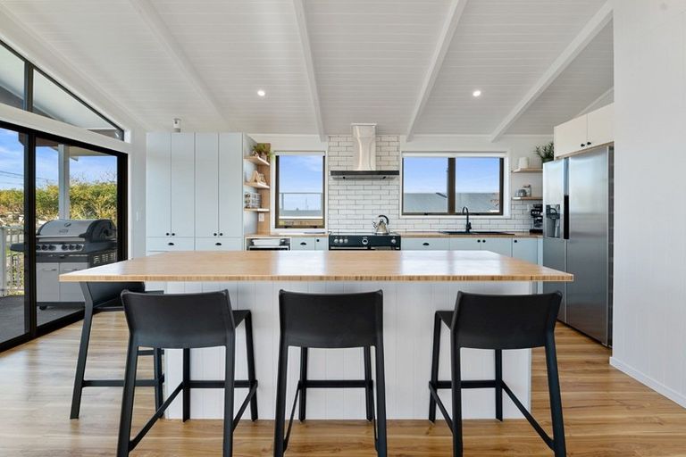 Photo of property in 226 Dickson Road, Papamoa Beach, Papamoa, 3118