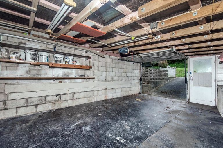 Photo of property in 11 Kimball Place, Johnsonville, Wellington, 6037