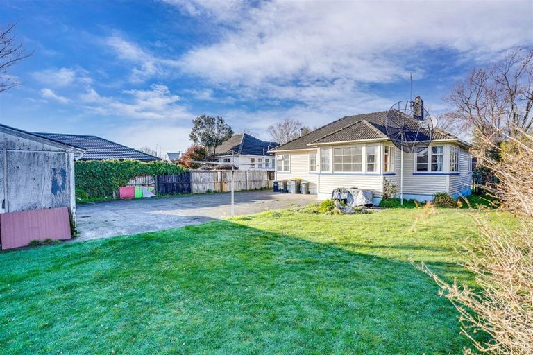 Photo of property in 6 Auburn Avenue, Upper Riccarton, Christchurch, 8041