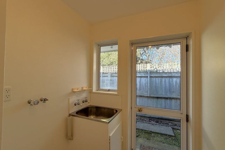 Photo of property in 32 Oxley Avenue, St Albans, Christchurch, 8014