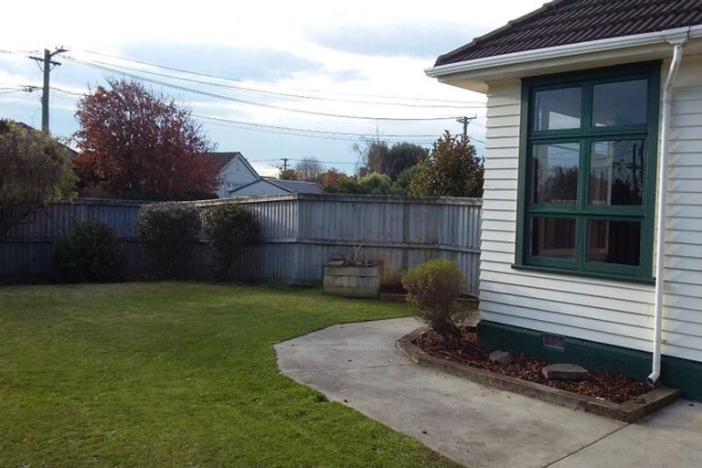 Photo of property in 4 Muirson Avenue, Hoon Hay, Christchurch, 8025