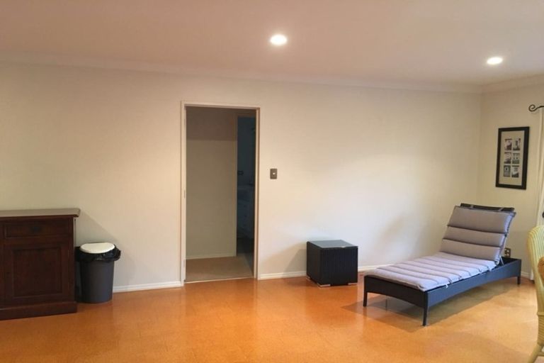 Photo of property in 22 Whitford Place, Rototuna North, Hamilton, 3210