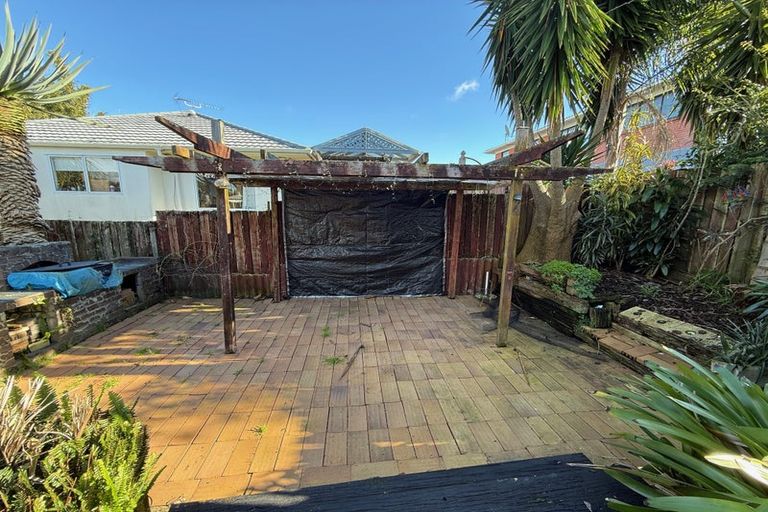 Photo of property in 36 Riverhills Avenue, Pakuranga Heights, Auckland, 2010