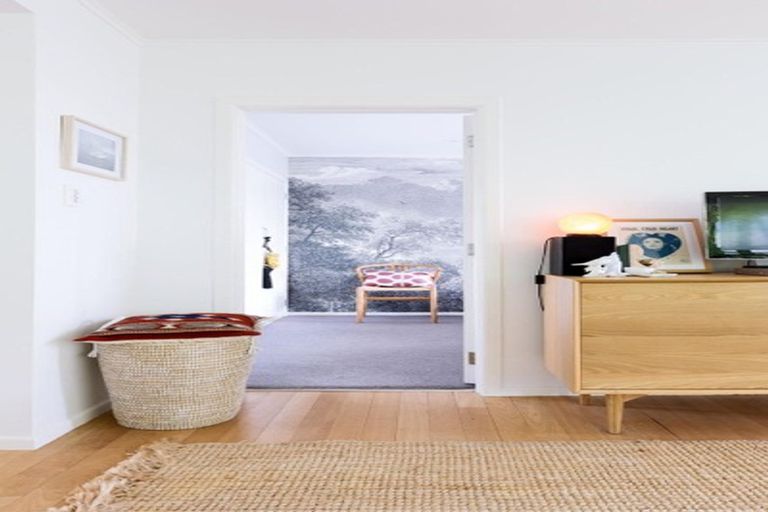 Photo of property in 8/15 Gladstone Road, Northcote, Auckland, 0627