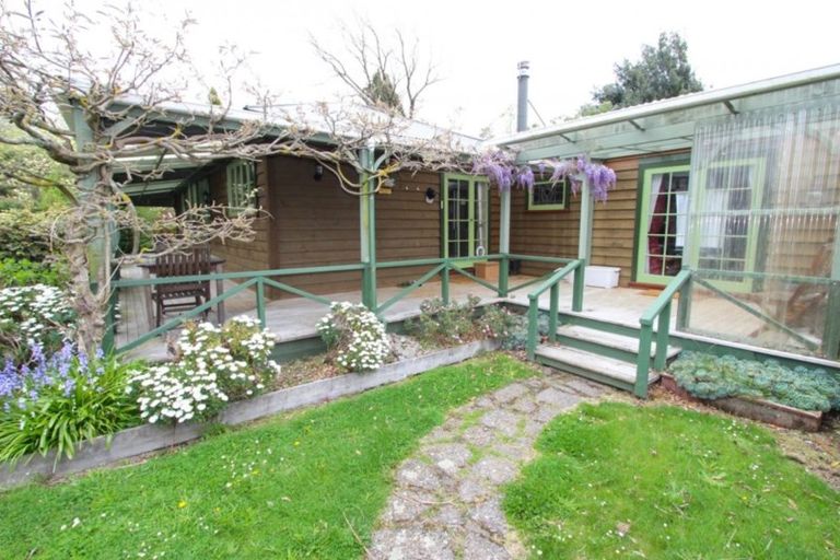 Photo of property in 15 Haswell Street, Eketahuna, 4900